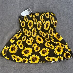 Rue21 Black and Yellow Sunflower Crop Top